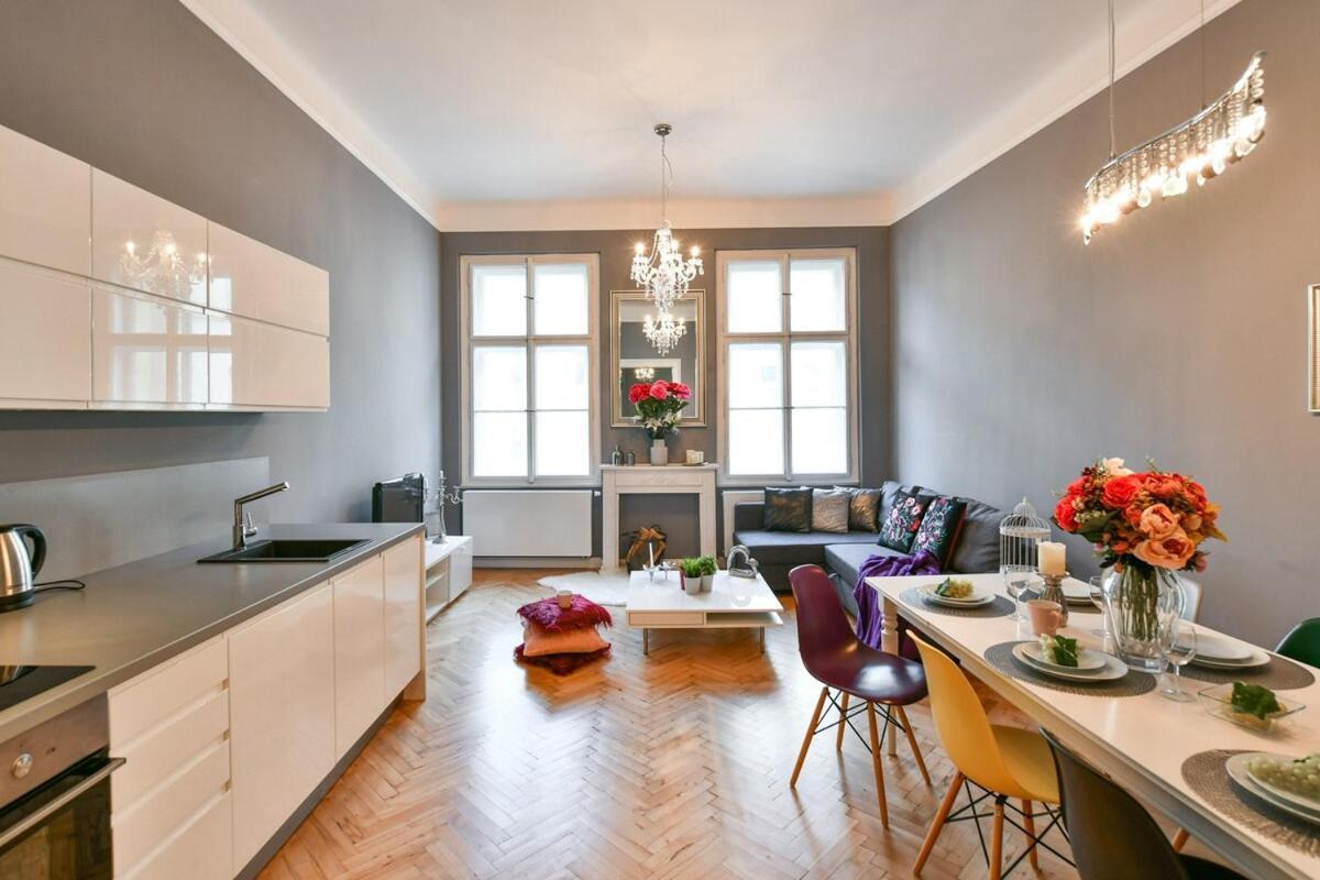 Cityscape Wenceslas Square Apartment Prague Ngoại thất bức ảnh
